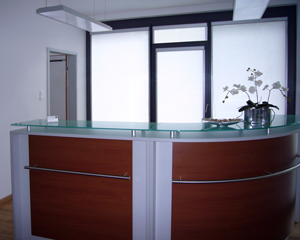 Foto der Rezeption in der Praxis Dr. Klaus Hess